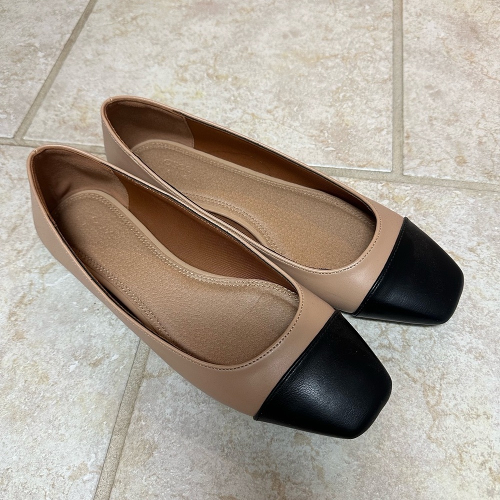Square Toe Ballet Flats